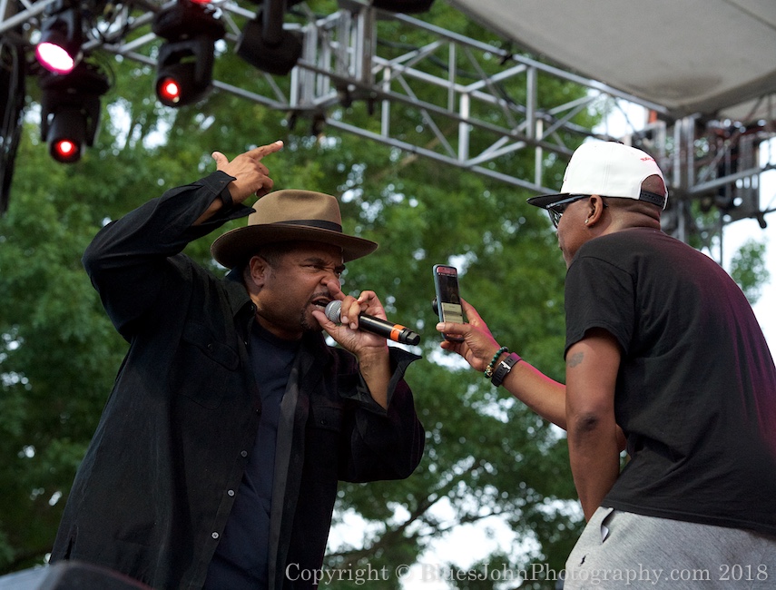 Sir Mix-A-Lot, Portland Rose Festival, Tom McCall Waterfront Park, photo by John Alcala
