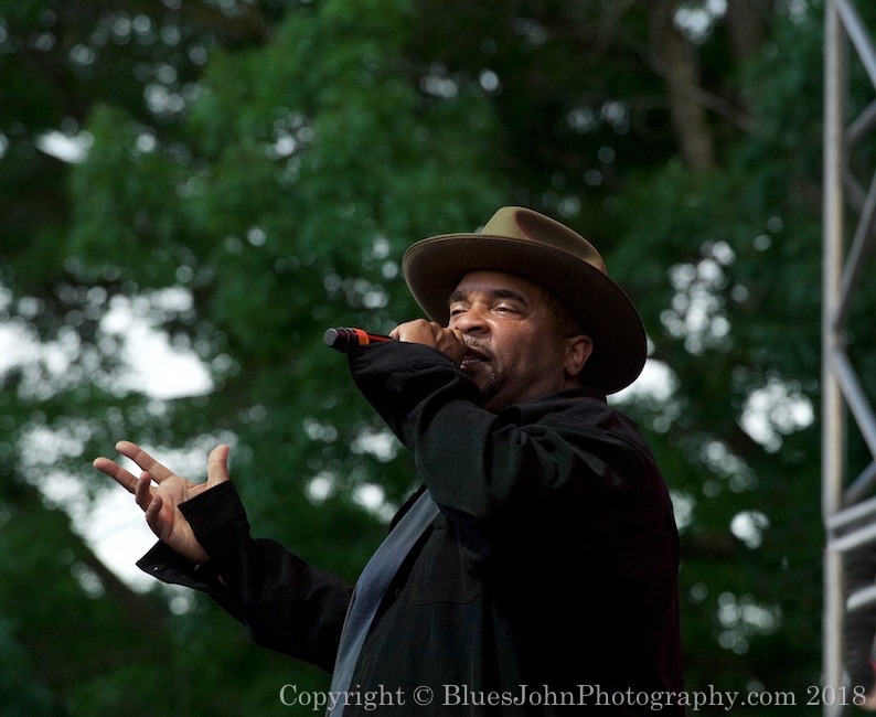 Sir Mix-A-Lot, Portland Rose Festival, Tom McCall Waterfront Park, photo by John Alcala