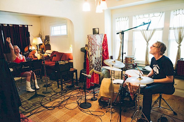 Annalisa Tornfelt and Mike Coykendall at his homestead, aka Blue Rooms Studios, recording her 2015 record ‘Search Zero’: Photo by Jason Quigley
