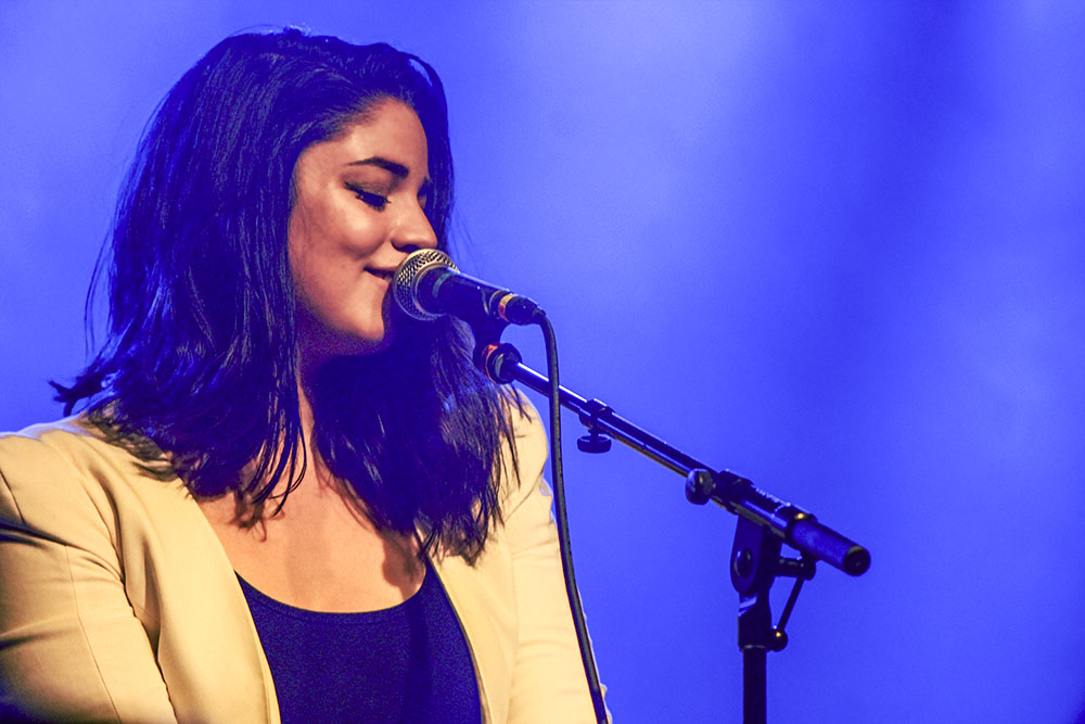 Roses & Revolutions, Wonder Ballroom, photo by Emma Davis