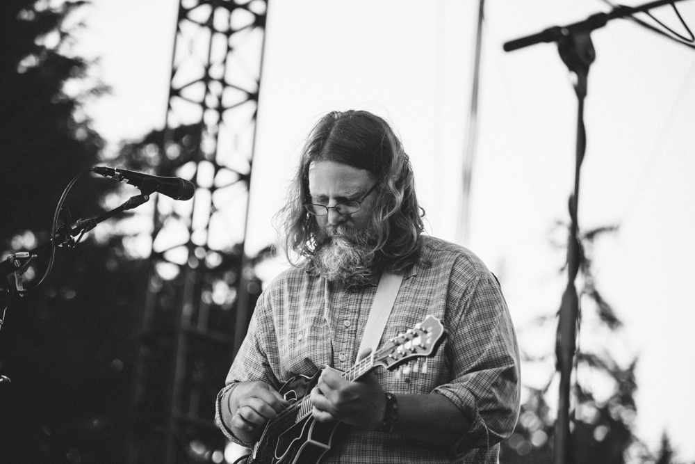 Trampled By Turtles, Oregon Zoo Amphitheatre, photo by Daniel Stindt
