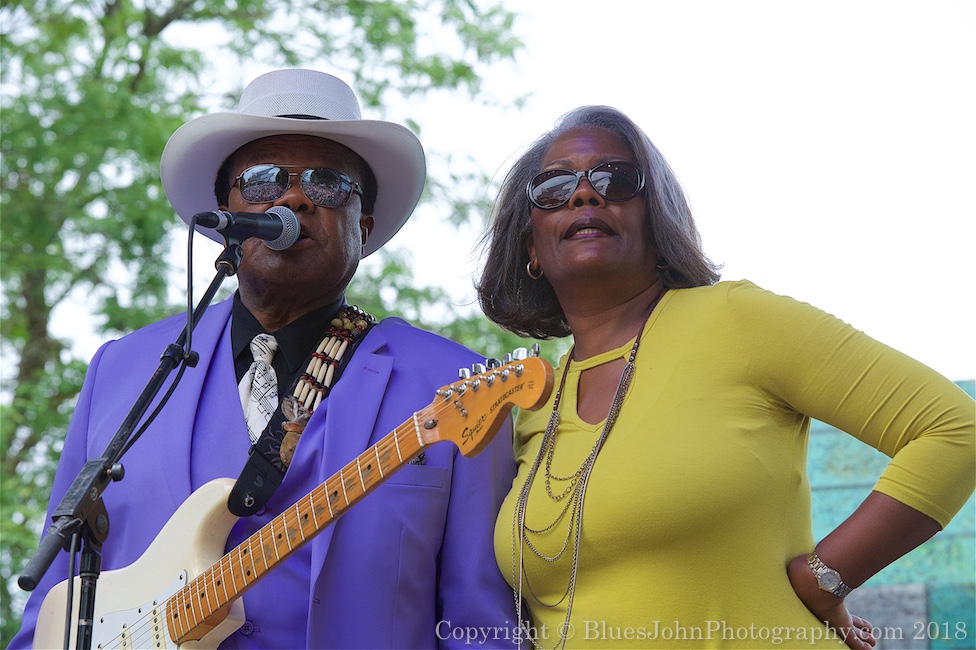 Norman Sylvester, Waterfront Blues Festival, Tom McCall Waterfront Park, photo by John Alcala