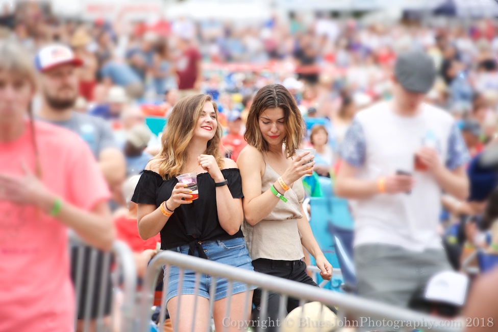 Waterfront Blues Festival, Tom McCall Waterfront Park, photo by John Alcala
