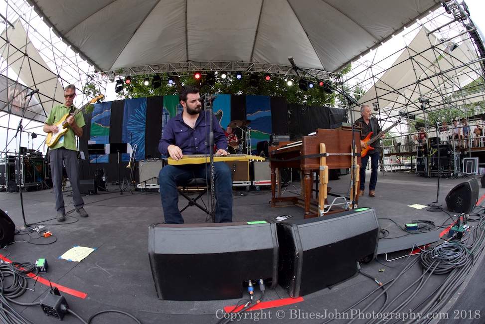 Waterfront Blues Festival, Tom McCall Waterfront Park, photo by John Alcala
