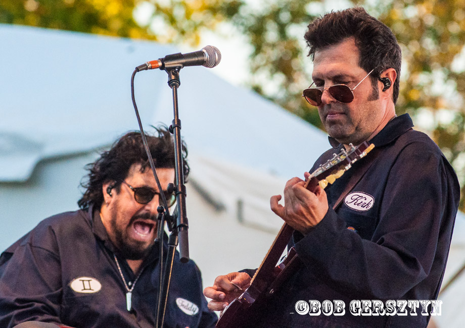 The Boxmasters, Riverfront Park, photo by Bob Gersztyn