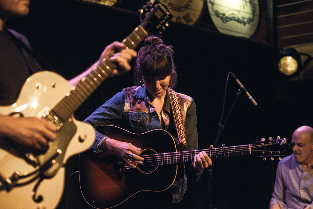 Anna Tivel, Mississippi Studios, Fluff & Gravy Records, photo by Chad Lanning
