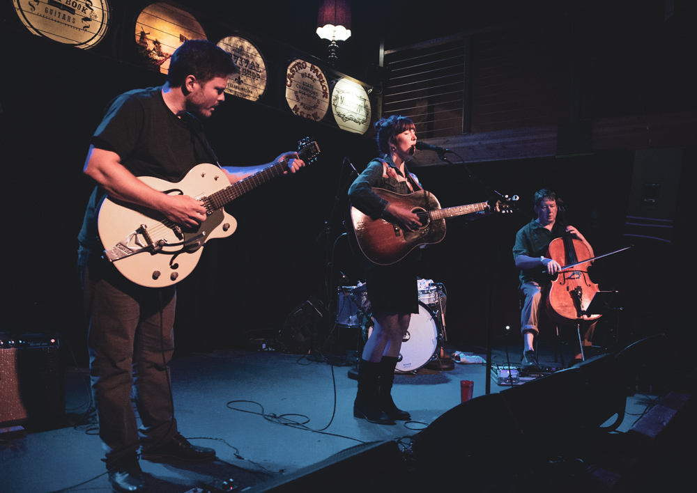 Anna Tivel, Cellotronik, Mississippi Studios, Fluff & Gravy Records, photo by Chad Lanning