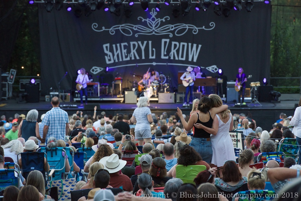 Sheryl Crow, Edgefield Amphitheater, photo by John Alcala