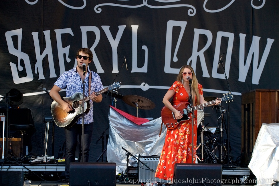 Caitlyn Smith, Edgefield Amphitheater, photo by John Alcala
