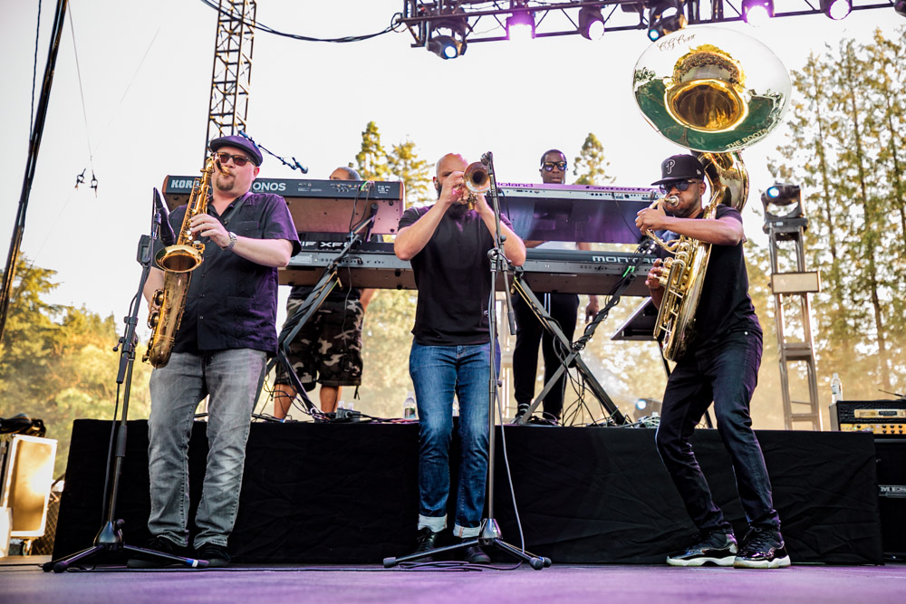 The Roots, Oregon Zoo Amphitheatre, photo by Tojo Andrianarivo
