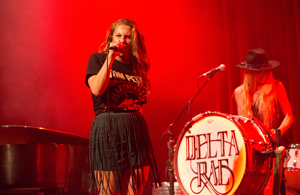 Delta Rae, Alberta Rose Theatre, photo by Joe Duquette