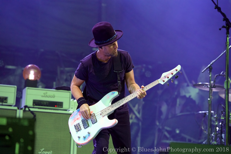 Pearl Jam, Safeco Field, photo by John Alcala