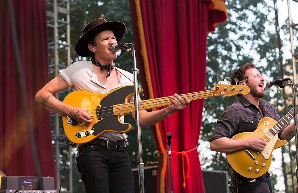 Nathaniel Rateliff, Edgefield Amphitheater, photo by Joe Duquette