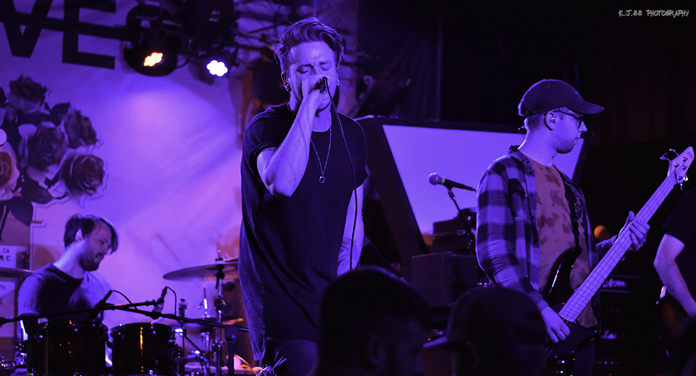 Awaken I Am, Dante's, photo by Kevin Pettigrew