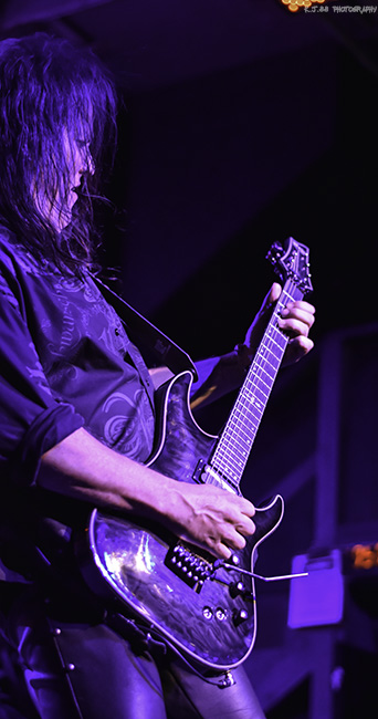 Geoff Tate, Hawthorne Theatre, photo by Kevin Pettigrew