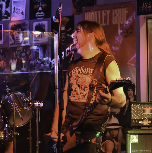 Battle Axe Massacre, The Heavy Metal Brewing Co., photo by Kevin Pettigrew