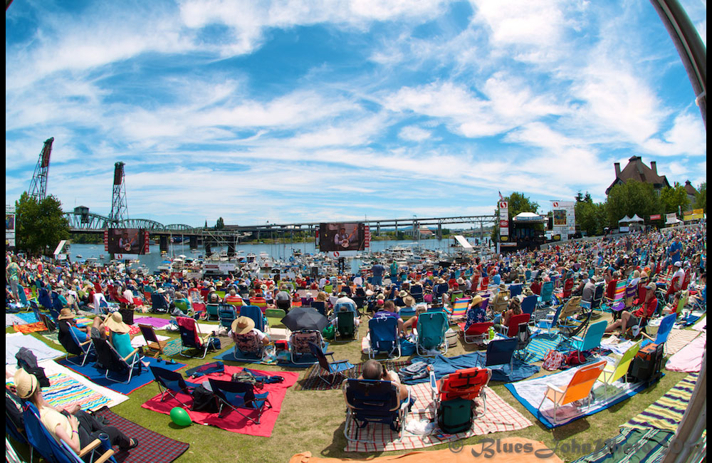 Waterfront Blues Festival, Tom McCall Waterfront Park, photo by John Alcala