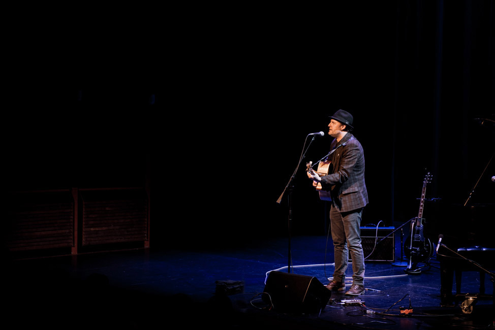 Casey Neill & The Norway Rats, Winningstad Theatre, photo by Ignacio Quintana