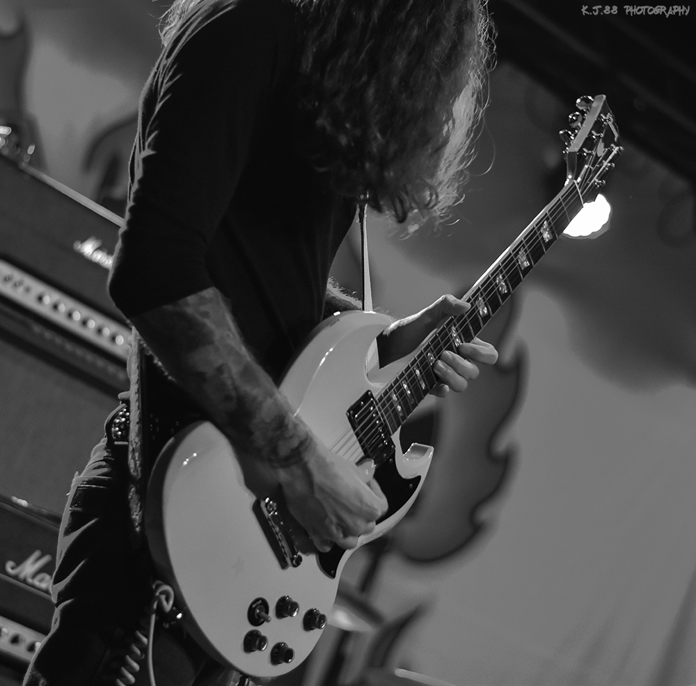 Electric Citizen, Hawthorne Theatre, photo by Kevin Pettigrew