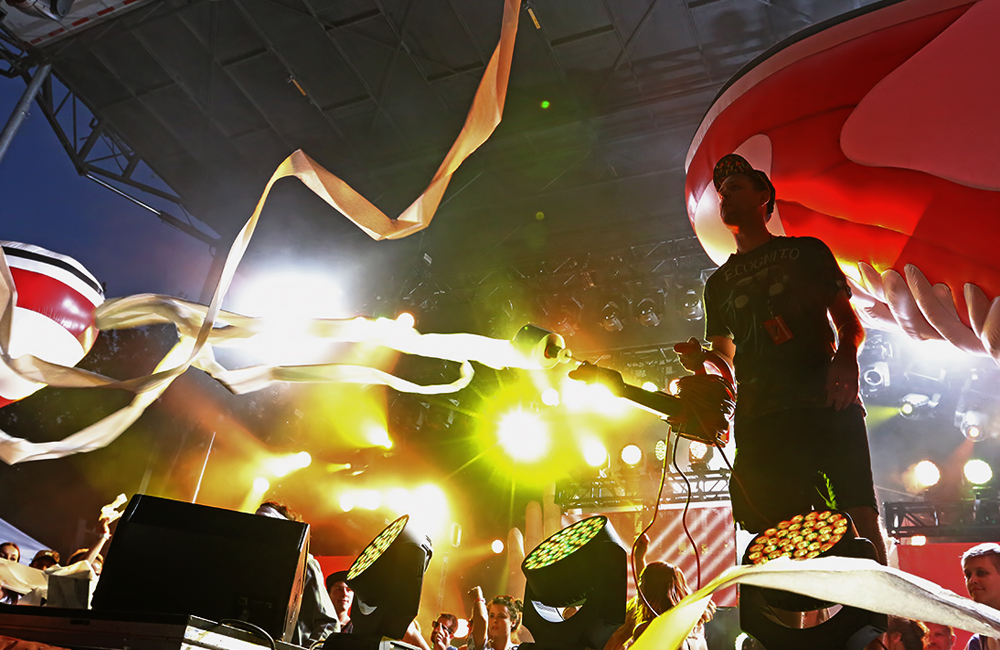 Girl Talk, MusicfestNW, Tom McCall Waterfront Park, photo by Autumn Andel