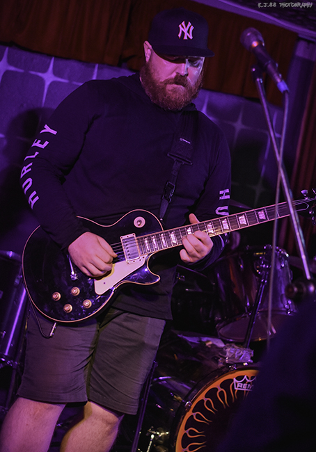 Proven, Eastside Bar and Grill, photo by Kevin Pettigrew