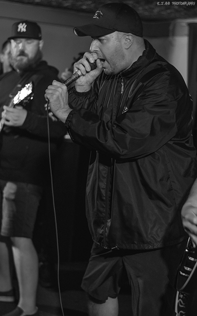 Proven, Eastside Bar and Grill, photo by Kevin Pettigrew