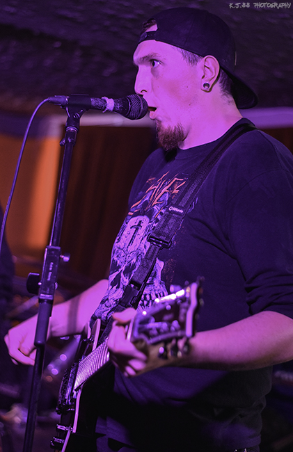 Proven, Eastside Bar and Grill, photo by Kevin Pettigrew