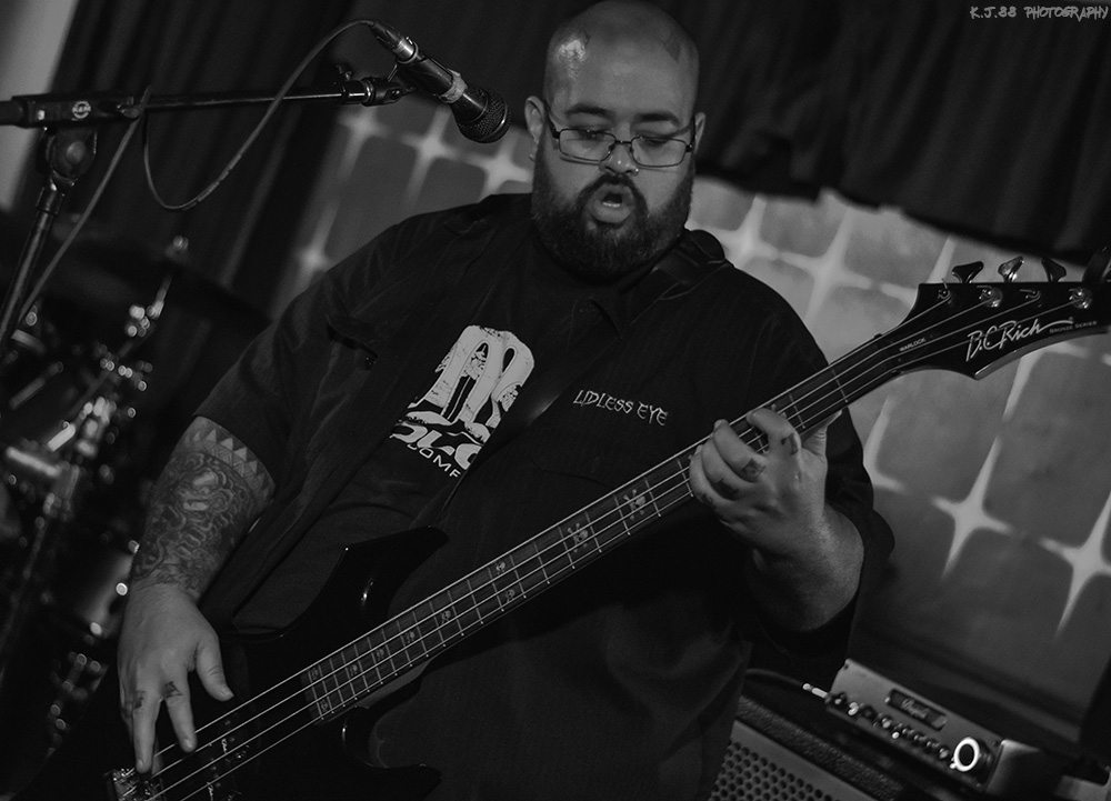 Shanoa, Eastside Bar and Grill, photo by Kevin Pettigrew