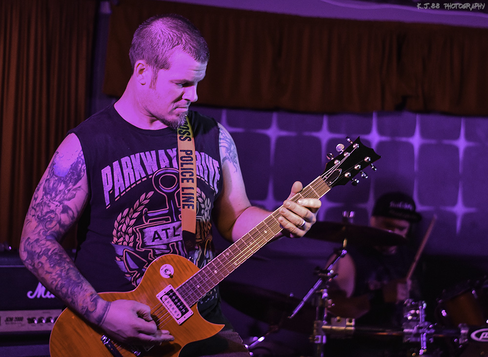 Shanoa, Eastside Bar and Grill, photo by Kevin Pettigrew