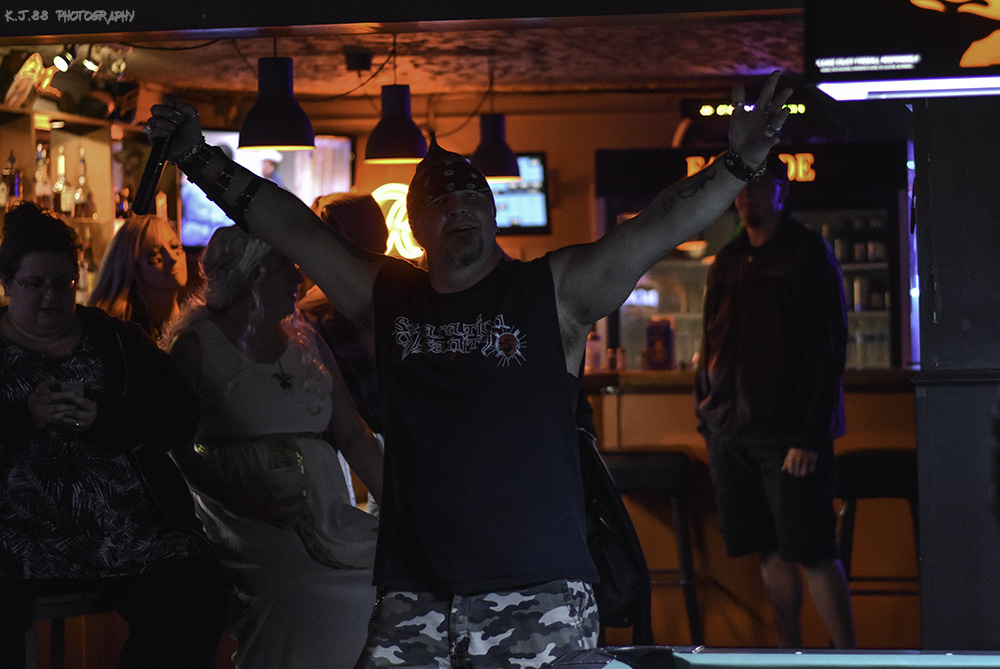 Shanoa, Eastside Bar and Grill, photo by Kevin Pettigrew