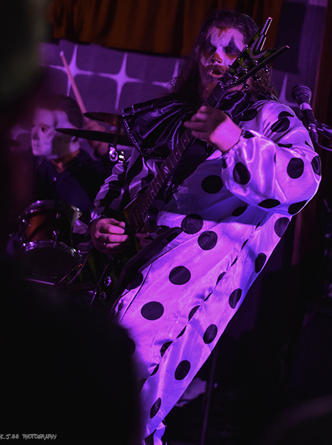 Kingdom Under Fire, Eastside Bar and Grill, photo by Kevin Pettigrew