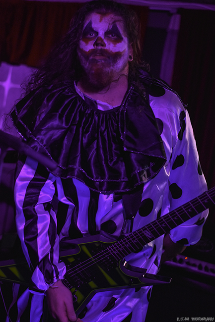 Kingdom Under Fire, Eastside Bar and Grill, photo by Kevin Pettigrew