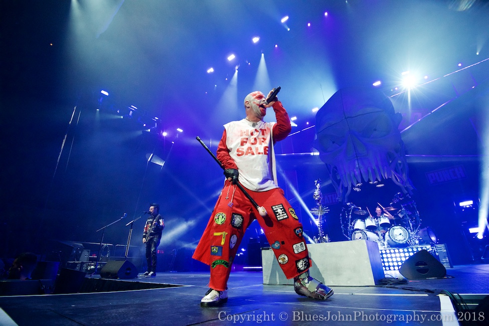 Five Finger Death Punch, Veterans Memorial Coliseum, photo by John Alcala