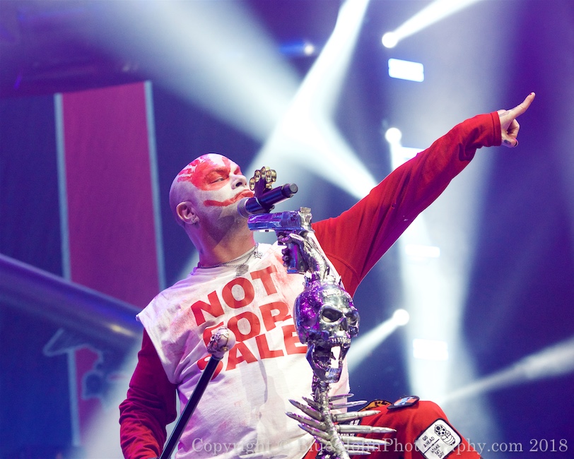 Five Finger Death Punch, Veterans Memorial Coliseum, photo by John Alcala