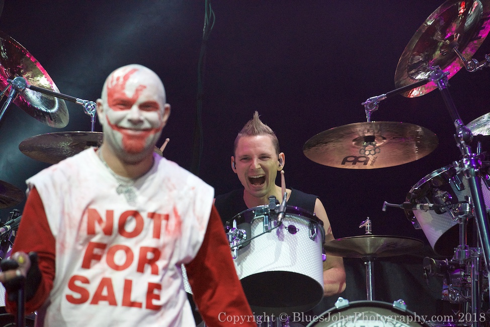 Five Finger Death Punch, Veterans Memorial Coliseum, photo by John Alcala