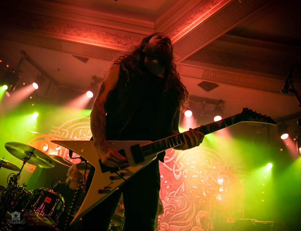 Wolves in the Throne Room, Crystal Ballroom, photo by Alyssa Herrman