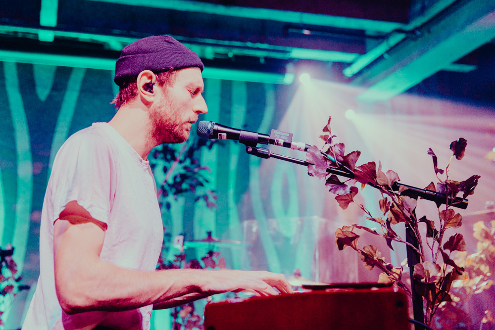 Novo Amor, Doug Fir Lounge, photo by Sydnie Kobza