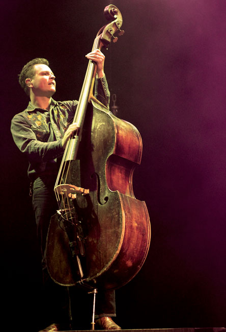 Old Crow Medicine Show, Arlene Schnitzer Concert Hall, photo by Christina Bay