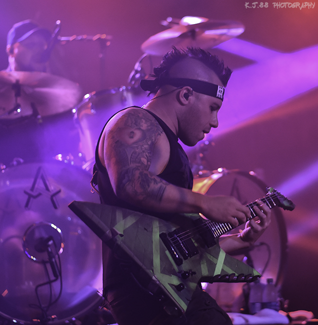 Atreyu, Hawthorne Theatre, photo by Kevin Pettigrew