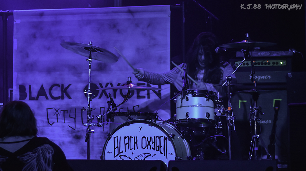 Black Oxygen, Bossanova Ballroom, photo by Kevin Pettigrew