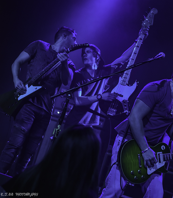 Black Oxygen, Bossanova Ballroom, photo by Kevin Pettigrew
