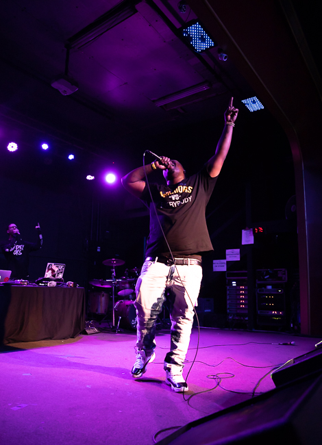 J Meast, Hawthorne Theatre, photo by Sal Barragan