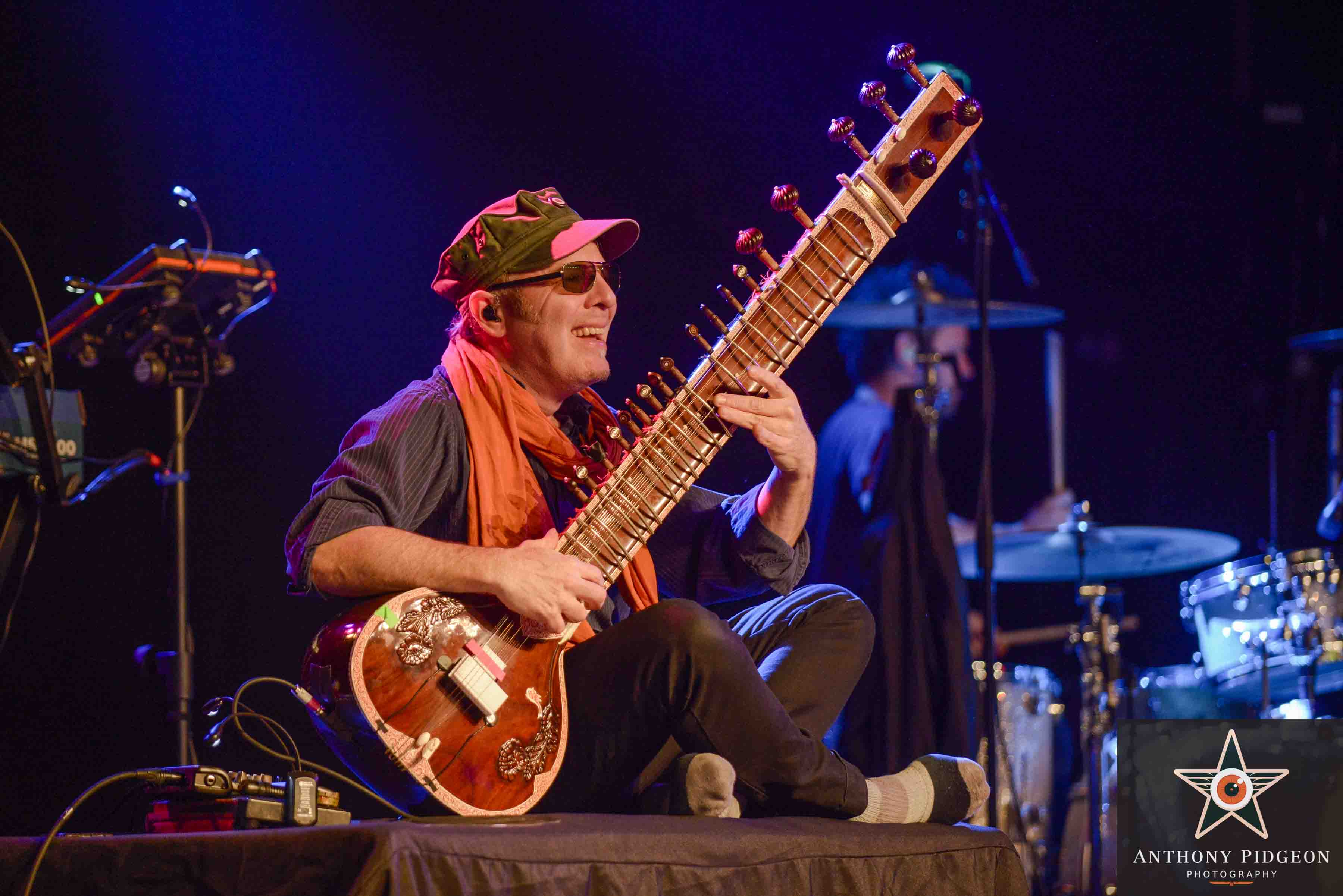 Thievery Corporation, Roseland Theater, photo by Anthony Pidgeon