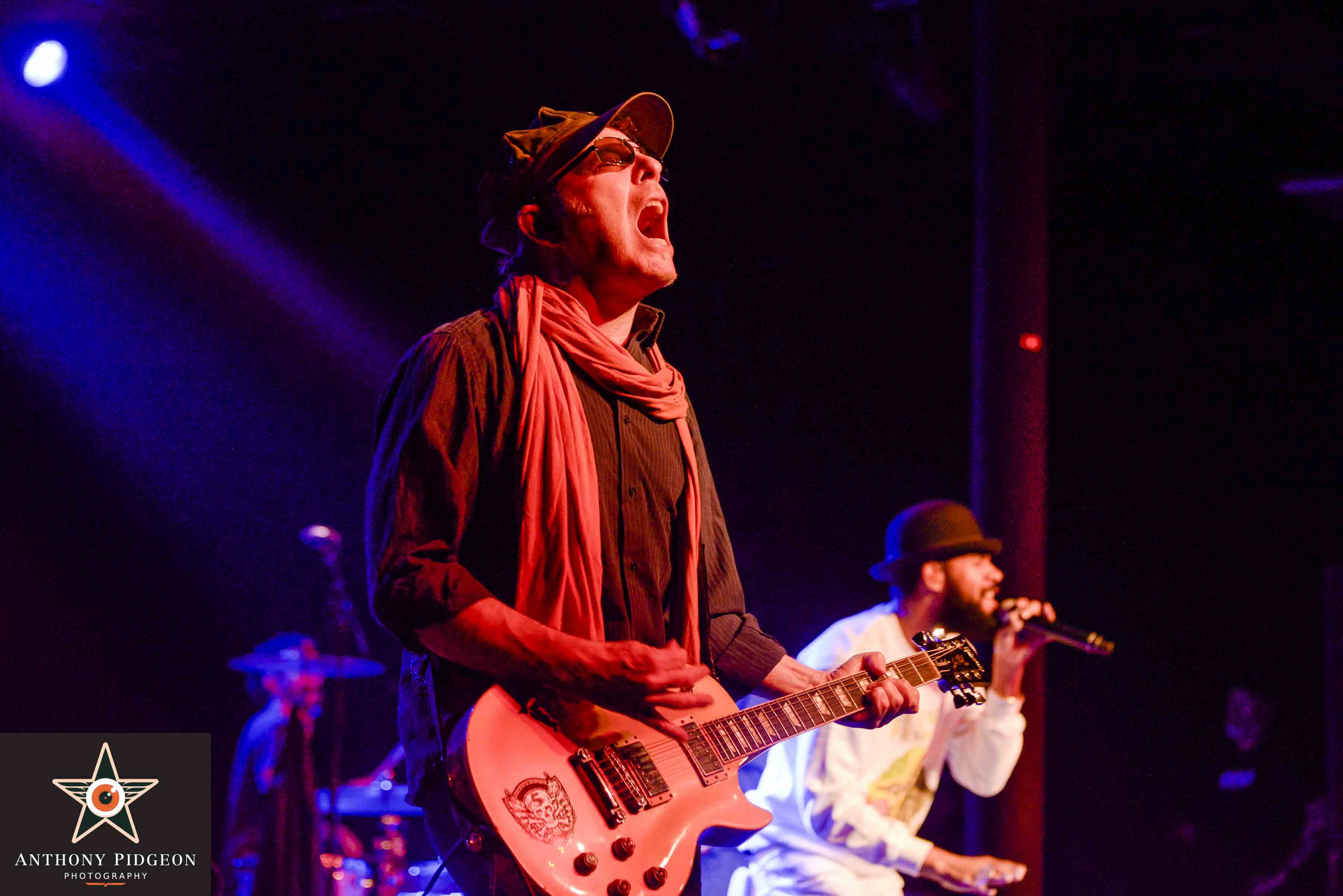 Thievery Corporation, Roseland Theater, photo by Anthony Pidgeon