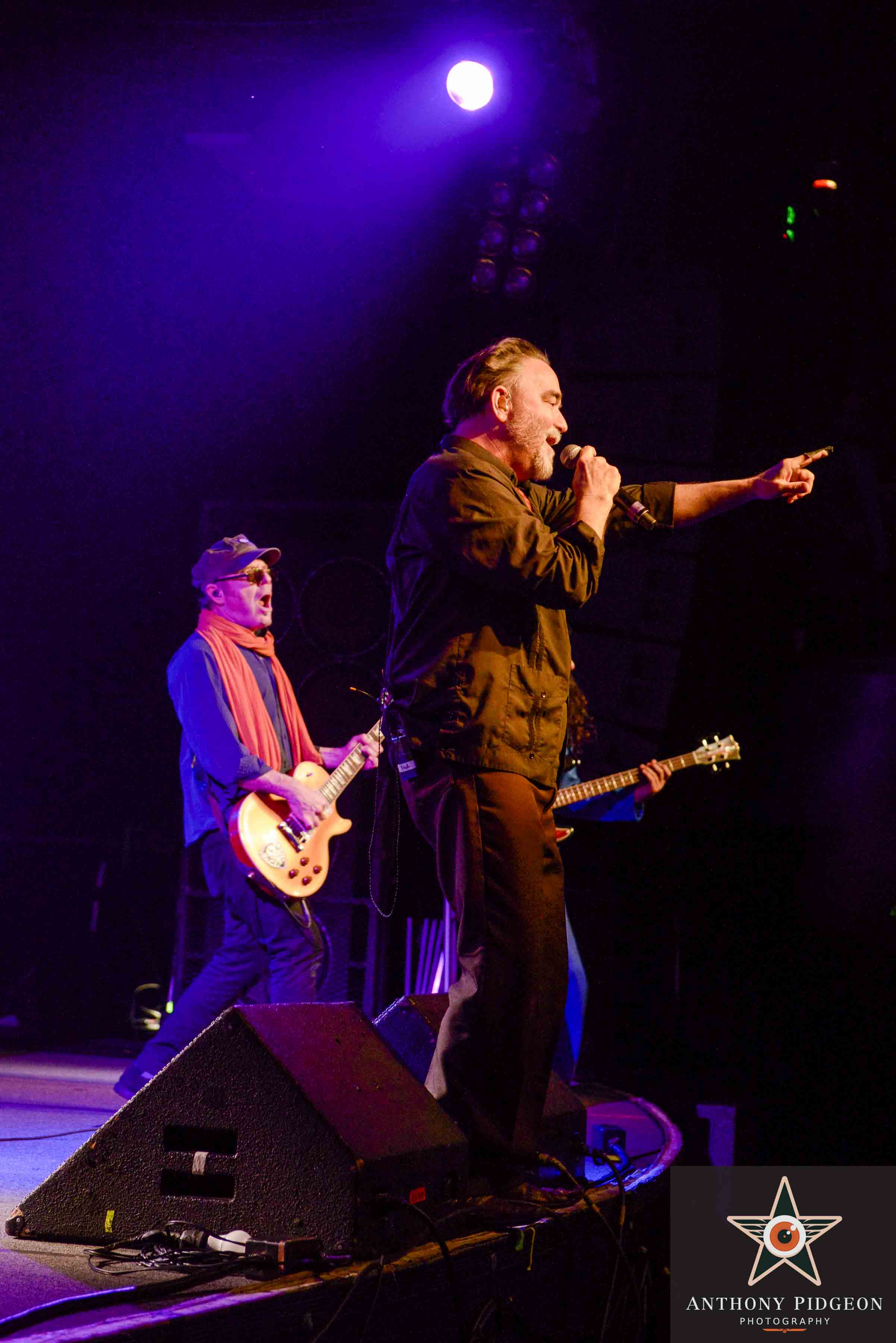 Thievery Corporation, Roseland Theater, photo by Anthony Pidgeon