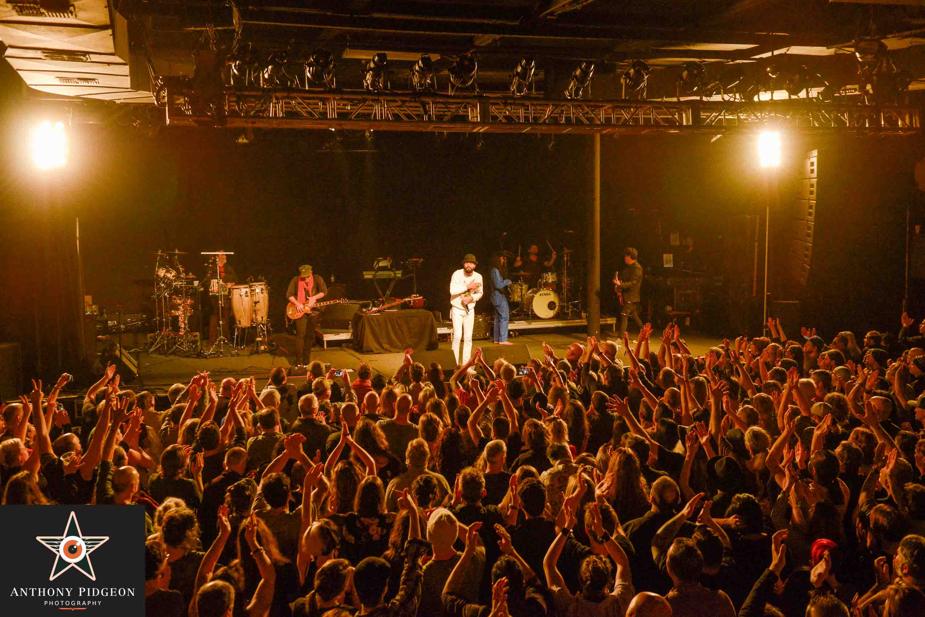 Thievery Corporation, Roseland Theater, photo by Anthony Pidgeon
