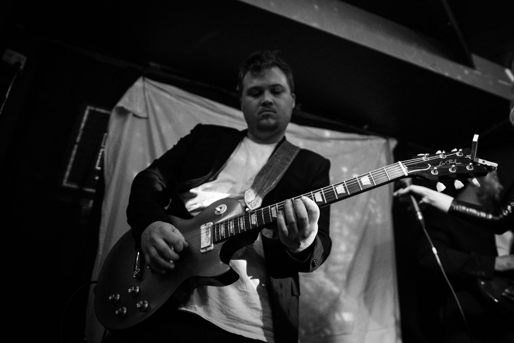 Sarah Wild, Starday Tavern, photo by Joe Bitters