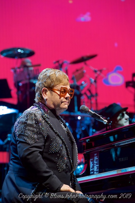 Elton John, Moda Center, photo by John Alcala