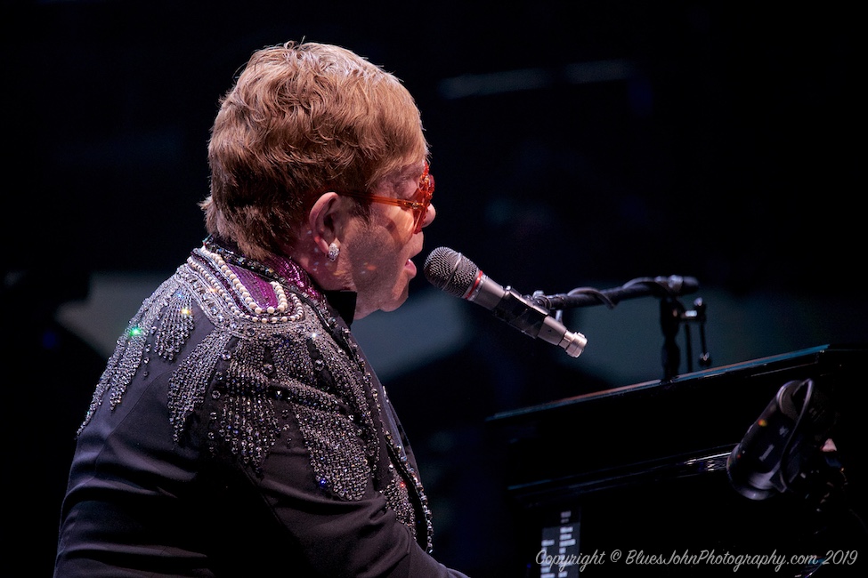 Elton John, Moda Center, photo by John Alcala