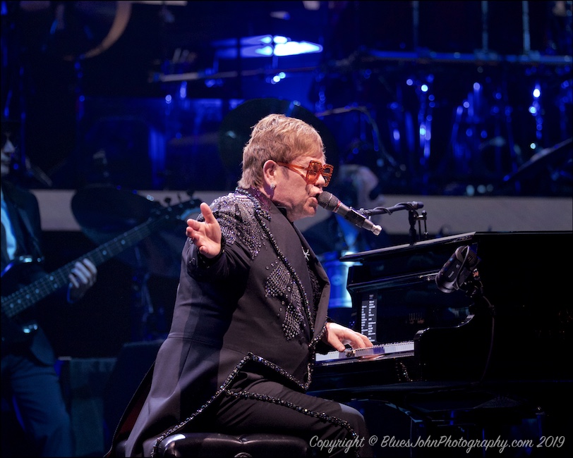 Elton John, Moda Center, photo by John Alcala